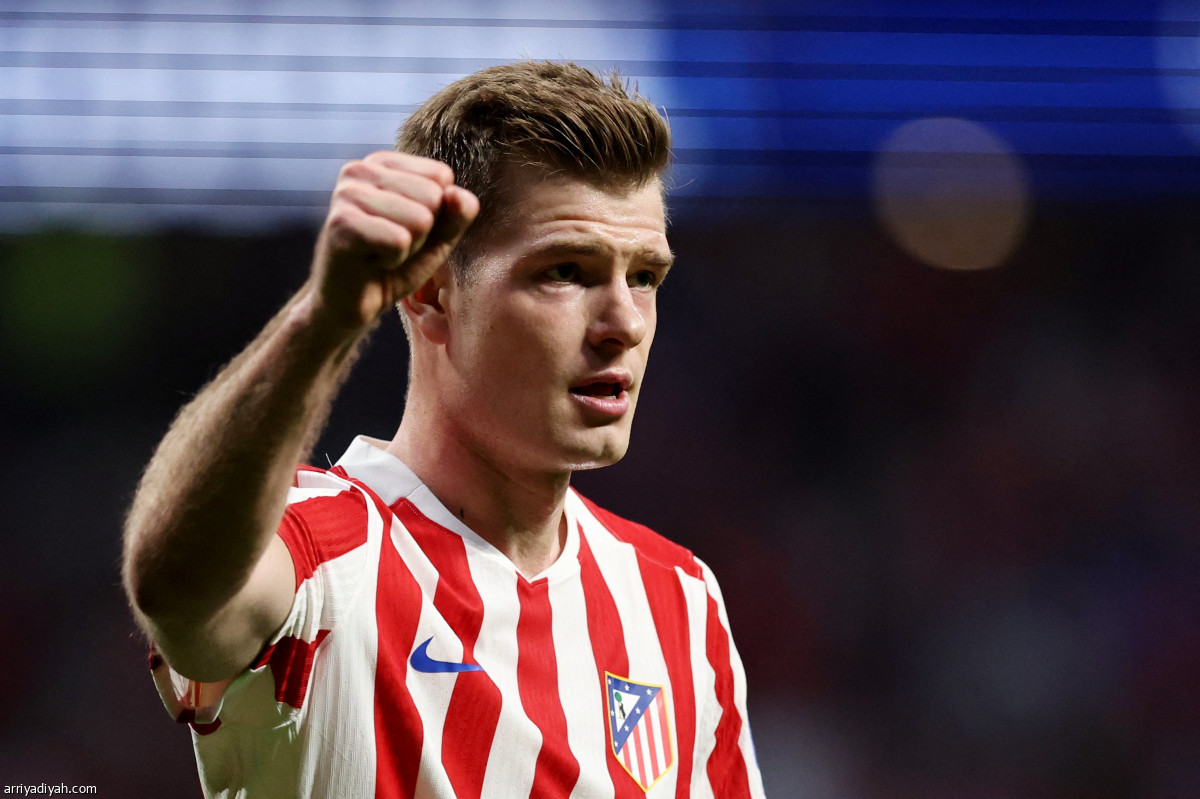 أتلتيكو أول المتأهلين