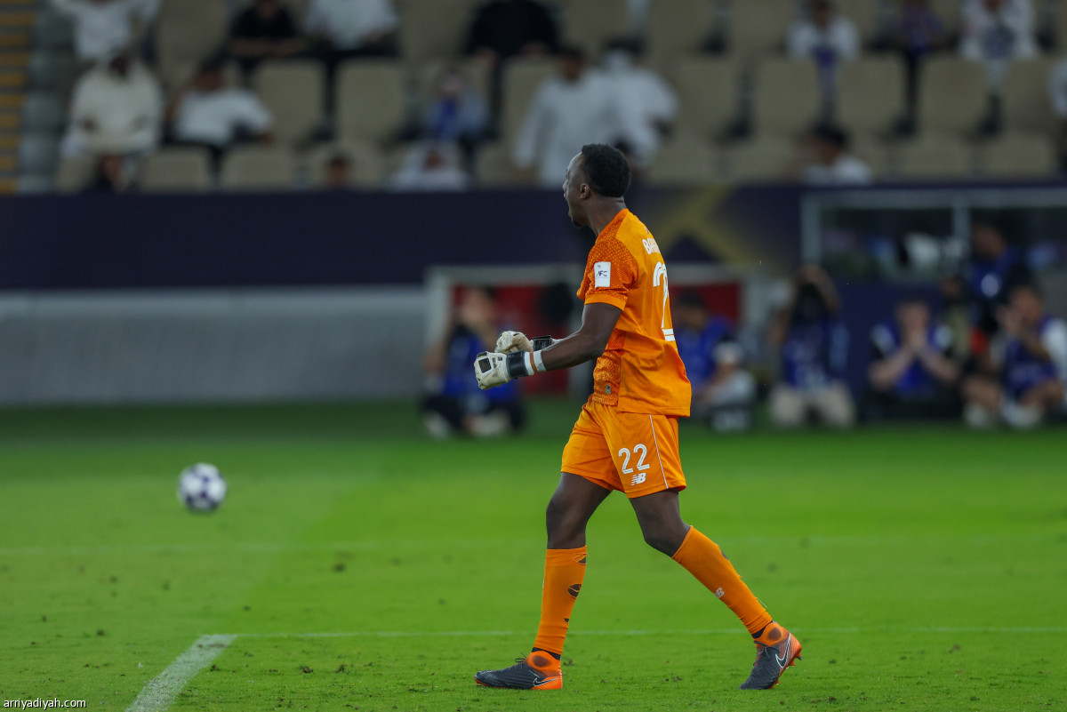 الهلال يودّع