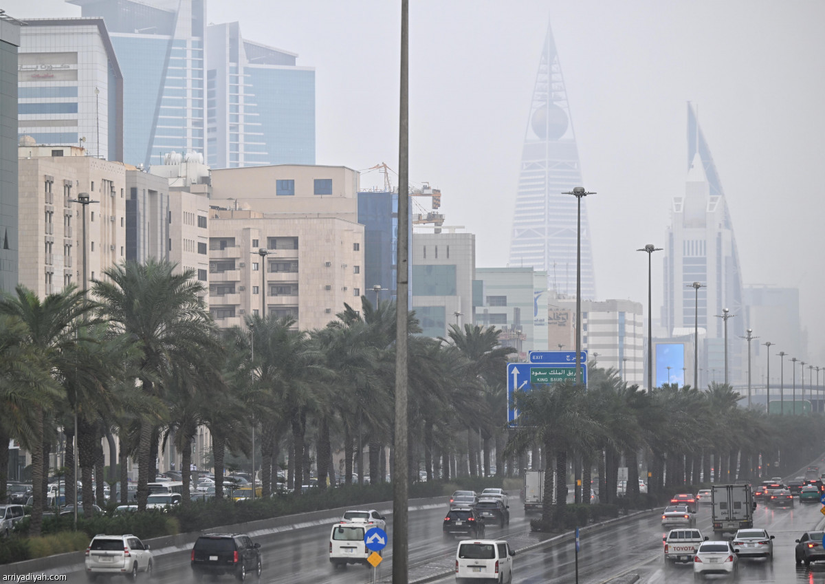 العاصمة.. أمطار مستمرة