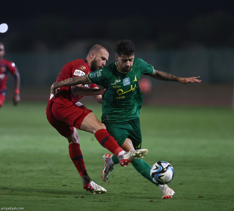 «الترجيحية» تصعد بالخليج إلى ربع نهائي كأس الملك