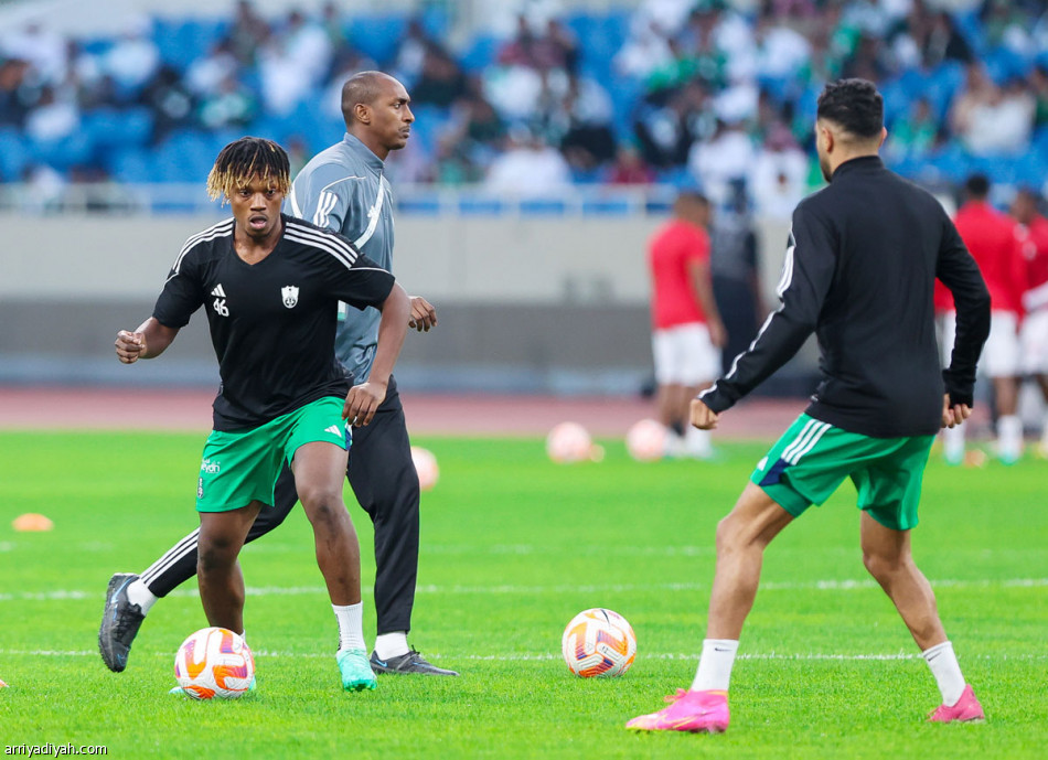 الأهلي والرائد..
السلبية الثالثة