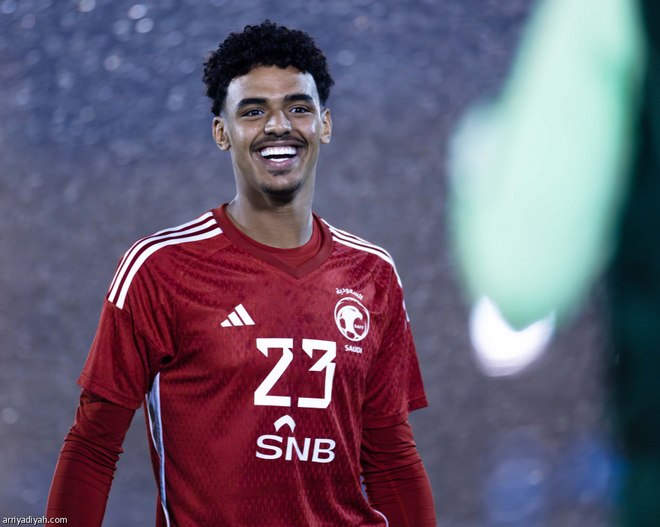 الشهراني 
مهدد بالغياب