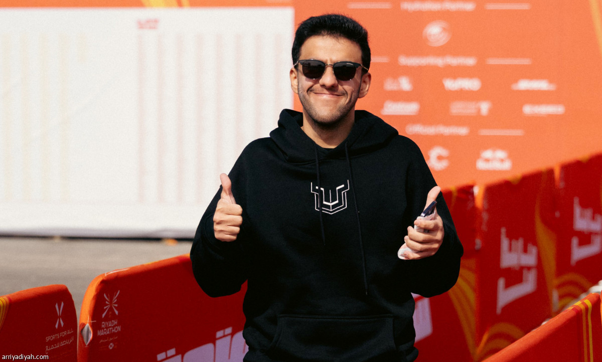 المتسابقون يتوافدون