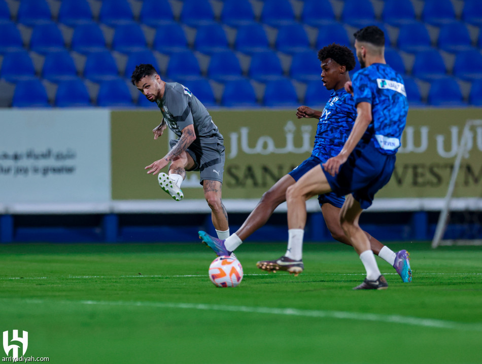 الهلال.. خيسوس يمنح اللاعبين راحة