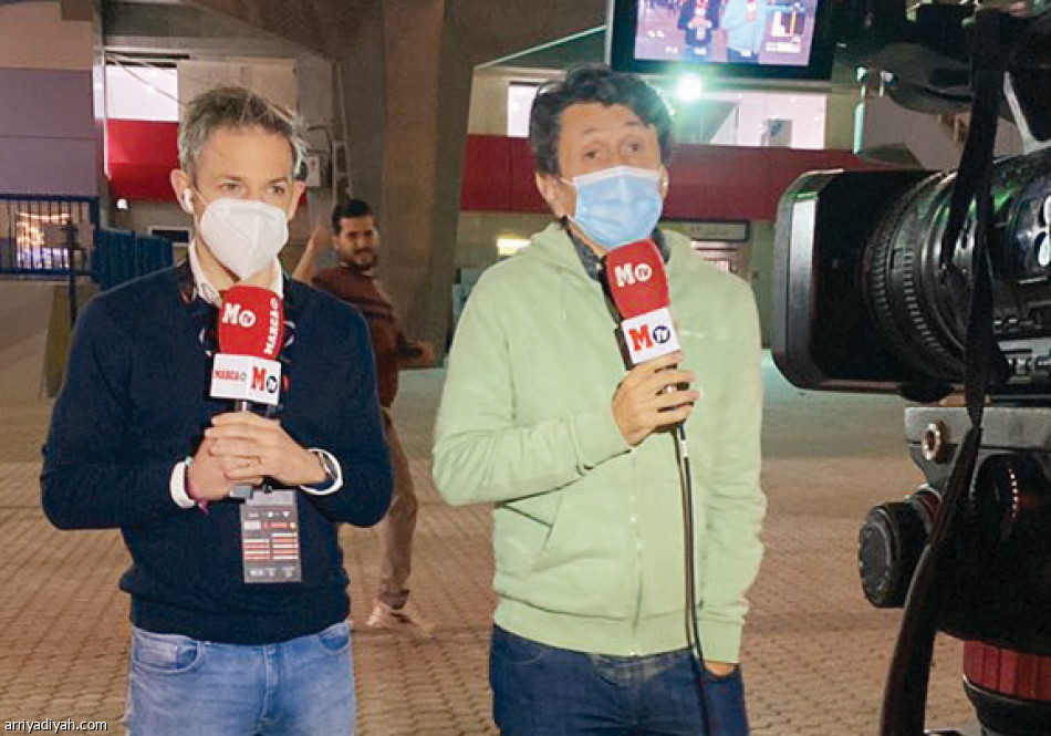 حسابات الصحف..
مواكبة بالبث المباشر